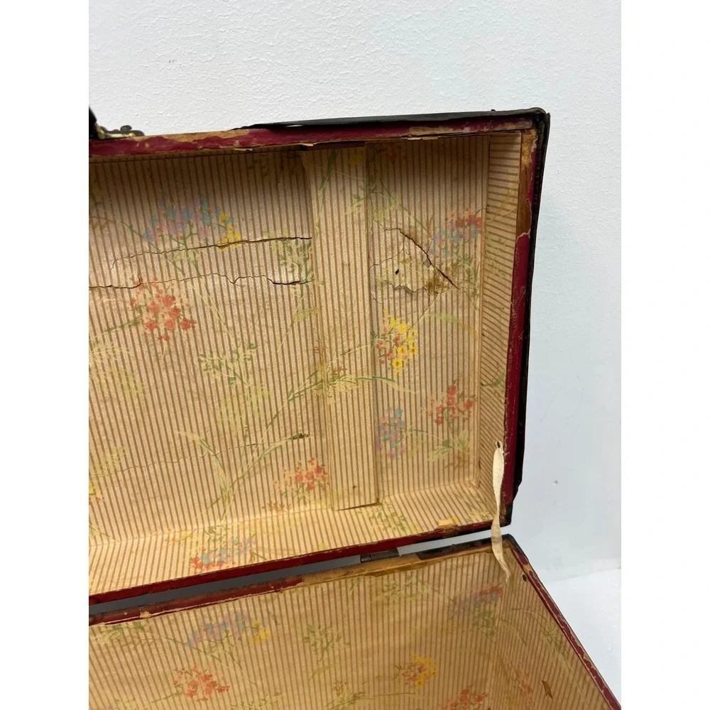 Wood Dollhouse Steamer Trunk Miniature Antique Storage Box Chest SALESMAN SAMPLE